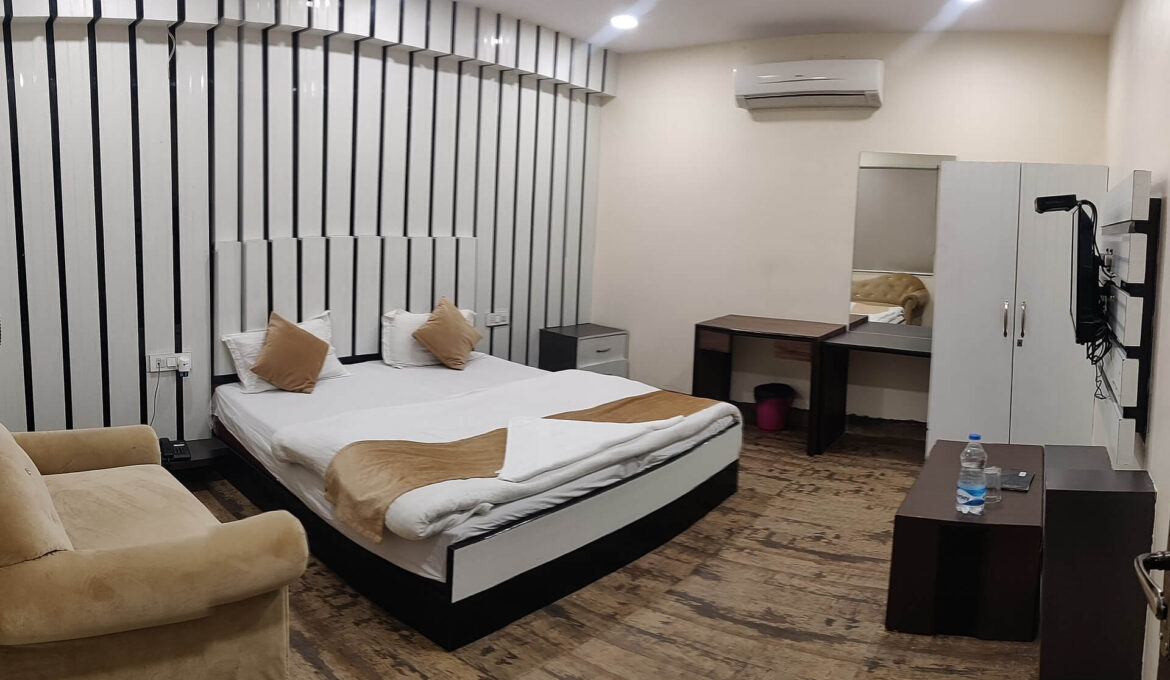 Suite Room | Mandakini Royal